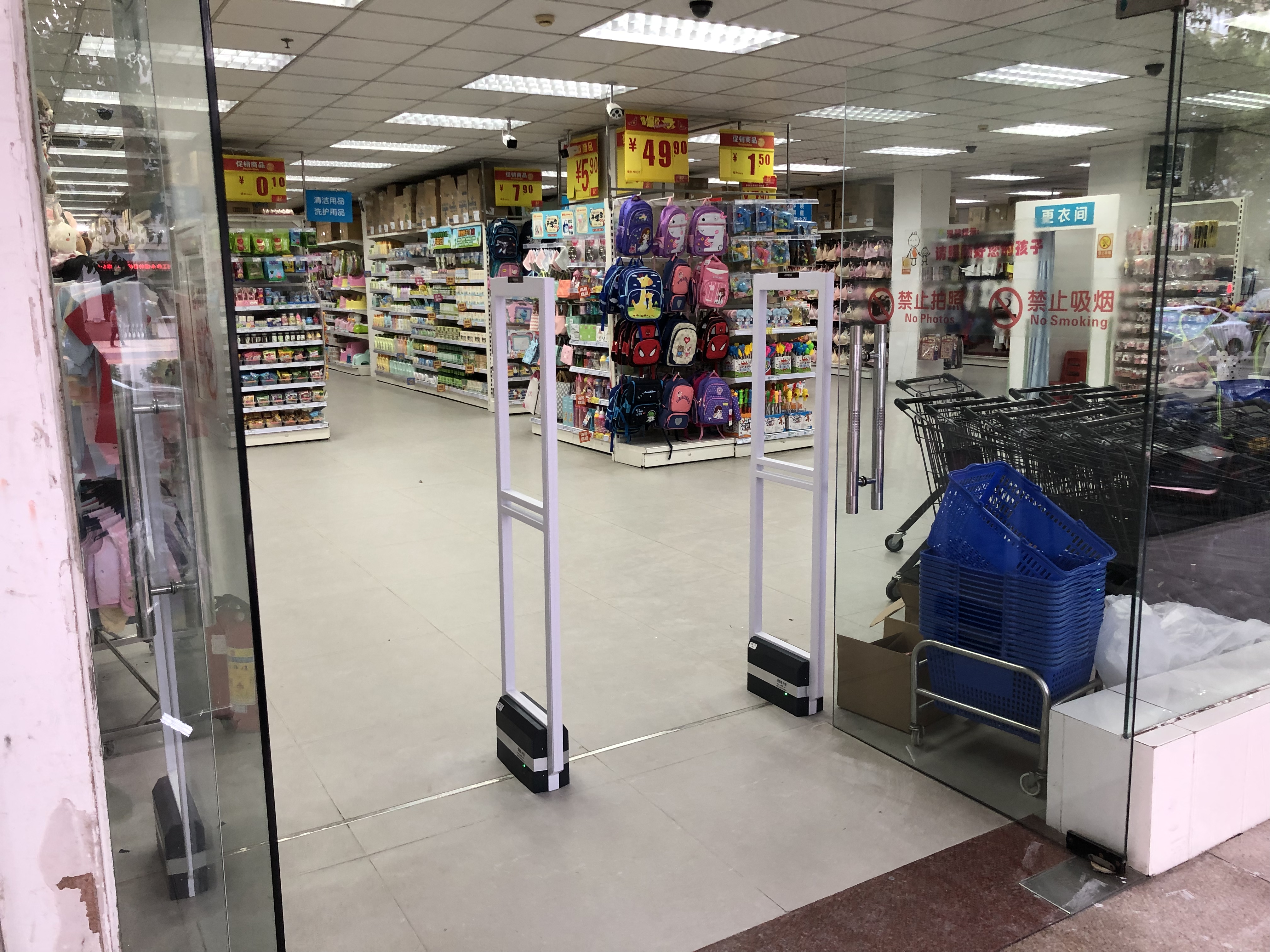 超市的商品該如何添加防盜軟標(biāo)簽