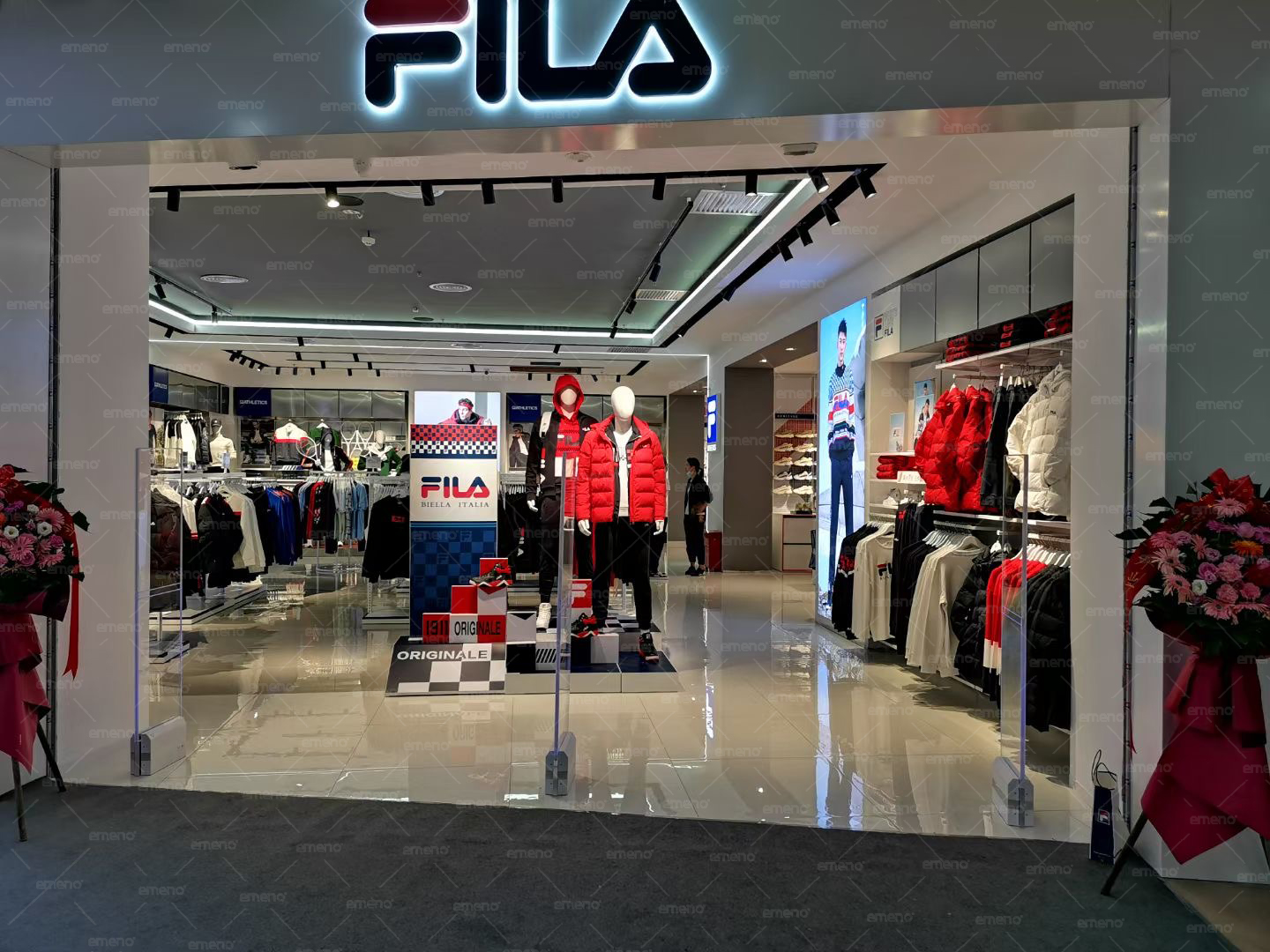 揭秘！為什么品牌店都愛立方美emeno亞克力防盜器？